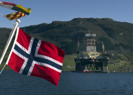 سرمایه گذاری ۱۸ میلیارد دلاری نروژ در صنایع نفت و گاز