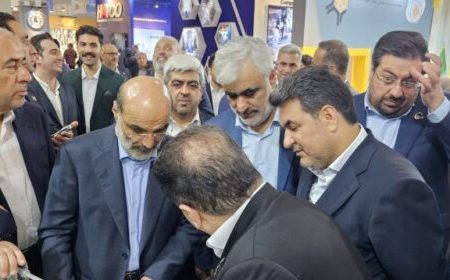 پتروشیمی هنگام، یکی فعال ترین شرکت های پتروشیمی منطقه پارس در نخستین نمایشگاه ایران‌ پتروکم
