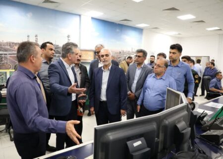 بازدید مدیرعامل شرکت نفت و گاز اروندان از منطقه نفتی دارخوین