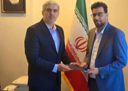 یک بوشهری مشاور عالی انجمن روابط عمومی و ارتباطات اندیشه شد