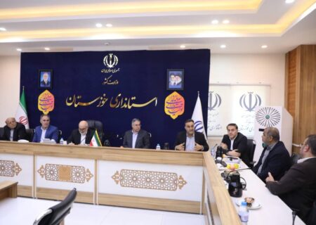 نشست هم‌اندیشی فاز دوم منطقه ویژه اقتصادی پتروشیمی به ریاست استاندار خوزستان برگزار شد