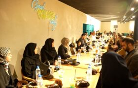 محفل گرم کتابخوانی در پتروشیمی کارون؛ همکاران و همسران ایشان از تجربه‌های مطالعه خود گفتند