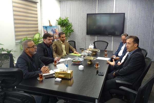 بررسی موانع و چالش‌های اجرایی پروژه آفسایت پارک استایرن با حضور مدیران‌عامل پتروشیمی‌های پادجم، صدف و گوهرافق