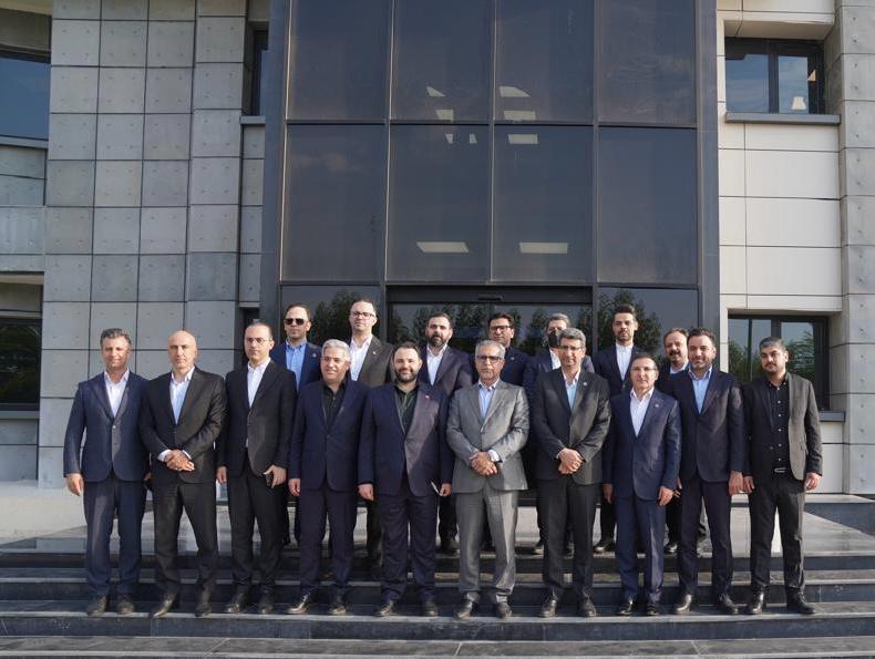 حضور مدیرعامل بانک شهر و هیأت همراه در شرکت پتروشیمی جم‌پیلن