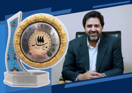 مدیرعامل پتروشیمی تبریز مدیر سال ۱۴۰۴ شد؛ ثبت رکوردهای تاریخی در تولید، صادرات و بهره‌وری انرژی