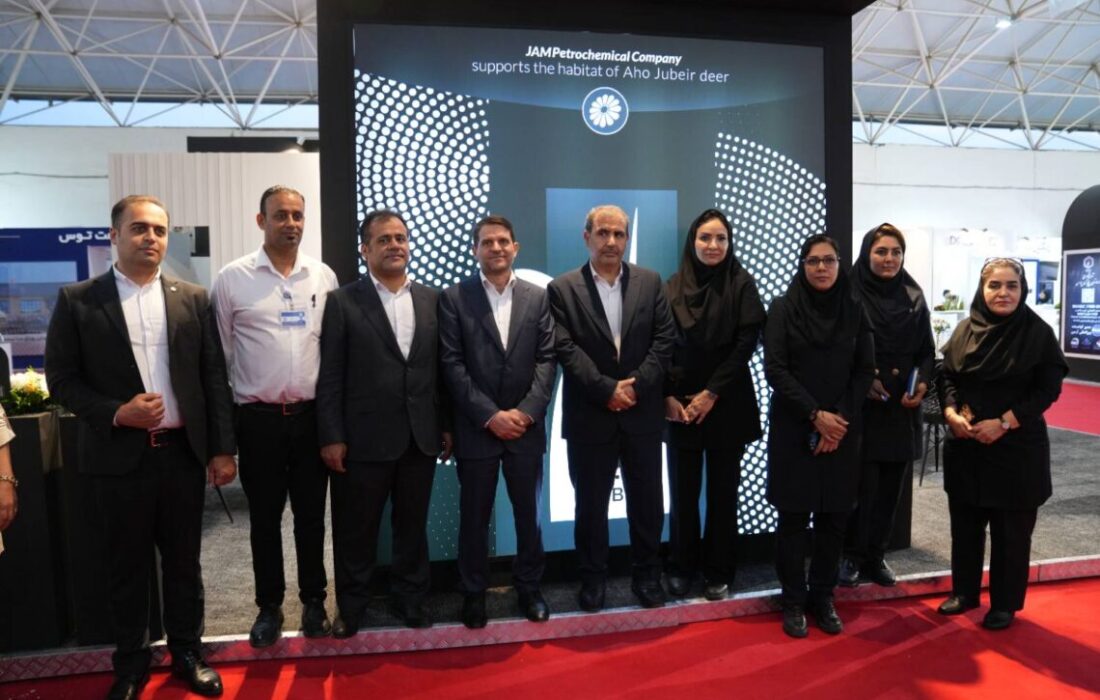 در اولین روز از نمایشگاه ساخت داخل،غرفه جم میزبان سه مقام ارشد و هیئت همراه شد