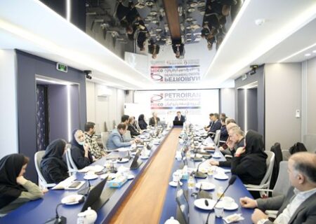 هم‌اندیشی مدیران ارشد گروه توسعه پتروایران با محوریت کاربرد هوش مصنوعی