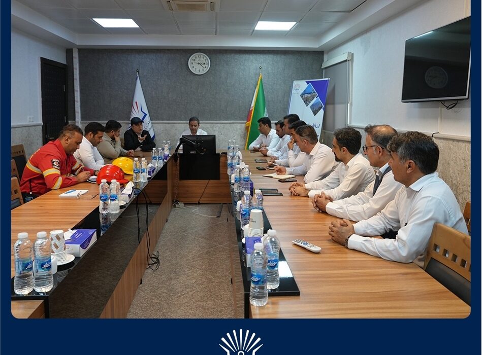 کمیته مدیریت شرایط اضطراری در پتروشیمی مروارید بهدلیل بارندگی و احتمال سیلاب