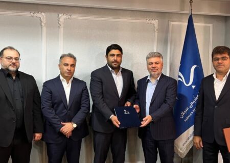 طی احکامی جداگانه از سوی احمد دهقان مدیرعامل و نایب رییس هیات مدیره انرژی سپهر؛ رضا گنجی ارجنکی عهده‌دار مسئولیت و ایوب بنوی عضو هیات مدیره پتروشیمی سبلان شدند