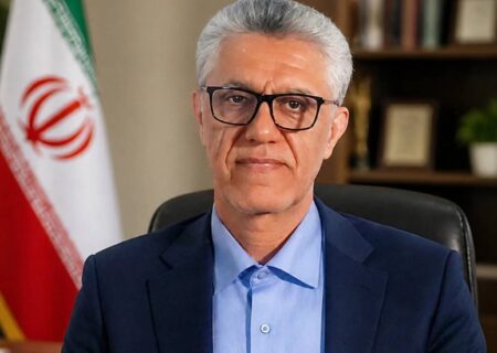پیام تبریك جناب آقای مهندس پوركیا مدیرعامل و نائب رئیس محترم هیئت مدیره شركت پتروشیمی شیراز به مناسبت روز جهانی كارگر