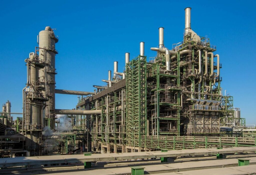 فراخوان جذب هیأت مدیره برای پتروشیمی امیرکبیر