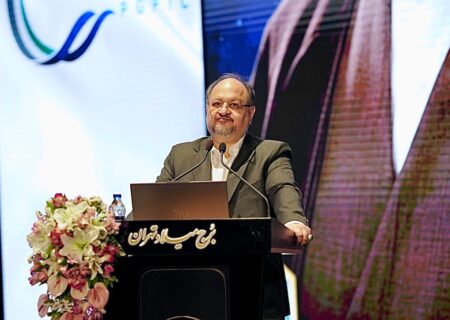 راهبرد جدید «فارس» پس از جنگ/سرکوب قیمتی از مشکلات تولید در صنعت پتروشیمی است/ کاهش وابستگی به زیرساخت‌های متمرکز انرژی در دستور کار است/ ظرفیت تولید بر اساس شرایط بازار و سودآوری مورد بازنگری قرار گرفته