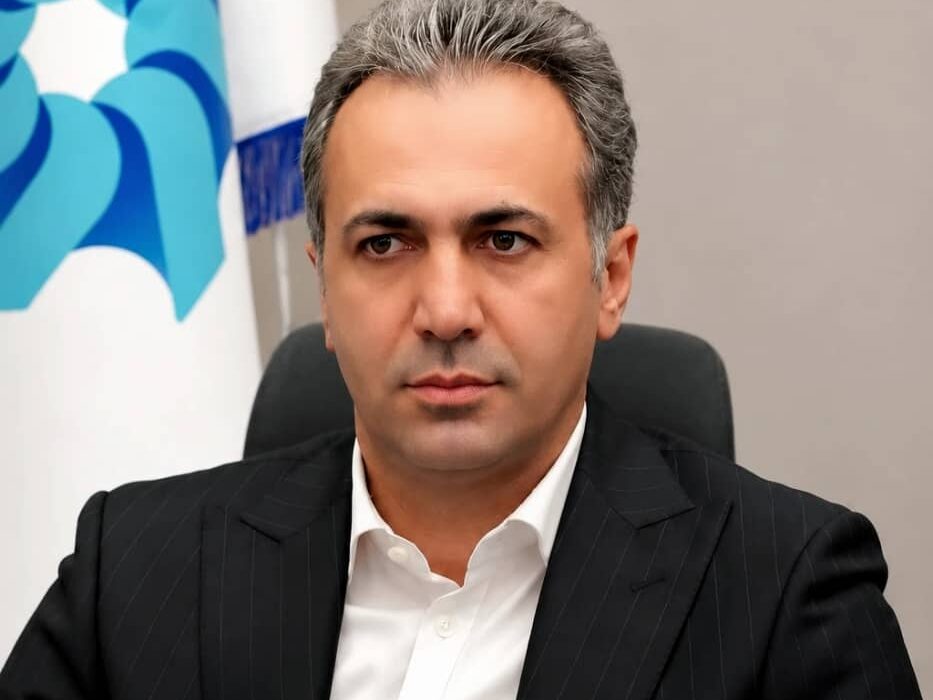 مدیرعامل گروه سرمایه‌گذاری غدیر معارفه شد/تأکید مهندس زحمتکش بر حفظ سرمایه‌های موجود، اصلاح پرتفوی و حرکت به سمت سرمایه‌سازی