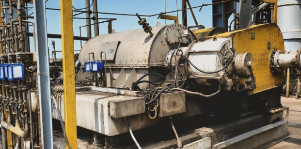 سانتریفیوژ دکانتر واحد HDPE شرکت پتروشیمی بندر امام در سرویس عملیاتی قرار گرفت
