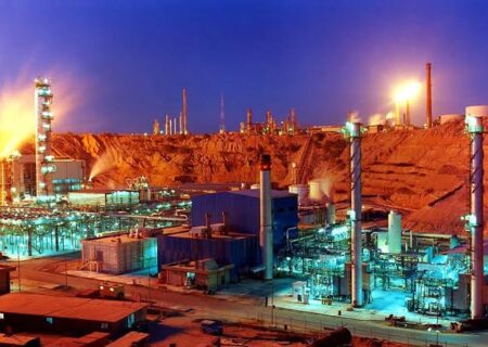 تمام واحدهای پتروشیمی خارک به مدار تولید بازگشتند