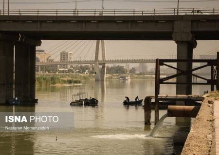 عضو هیات علمی دانشگاه شهید چمران اهواز: بدون دستگاه تصفیه نمی‌توان آب اهواز را مصرف کرد/طرح غدیر نیمه کاره مانده