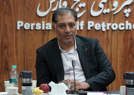مدیرعامل فرابورس: پذیرش پتروشیمی بندر امام در فرابورس تأمین مالی طرح‌های توسعه‌ای را تسهیل می‌کند