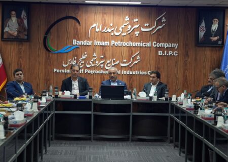 بازار سرمایه، چشم‌انتظار عرضه سهام بزرگ‌ترین شرکت پتروشیمی ایران/ پتروشیمی بندر امام به فرابورس می‌آید