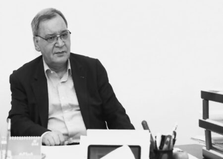 پیام تسلیت مدیرعامل گروه صنایع پتروشیمی خلیج فارس در پی درگذشت منوچهر قندیل