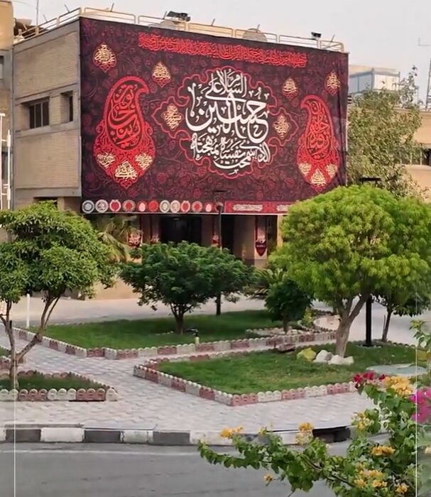 با فرا رسیدن ماه محرم، دل‌های عاشقان در سوگ سالار شهیدان، حضرت اباعبدالله الحسین (ع)، داغدار شد