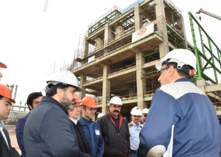 بازدید دكتر نوین رییس مجمع نمایندگان استان آذربایجان‌شرقی از پتروشیمی تبریز