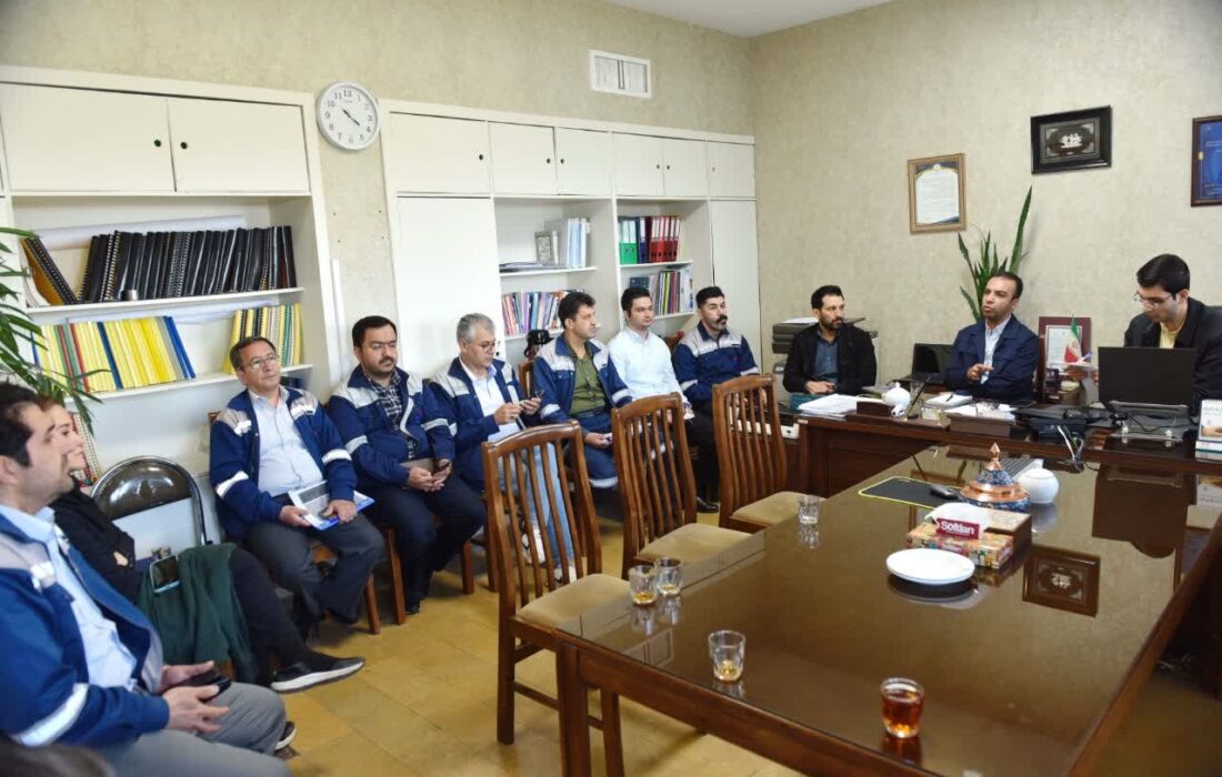 جلسه تخصصی به‌روزرسانی وبسایت پتروشیمی تبریز با محوریت بخش بازرگانی