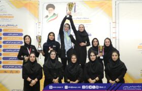قهرمانی تیم شنای بانوان پتروشیمی پردیس در رقابت‌های منطقه پارس