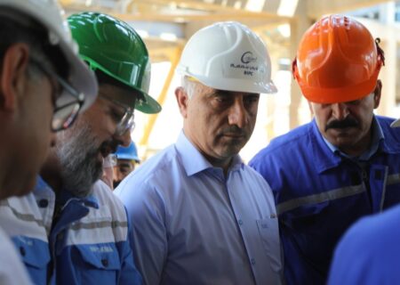 بازدید مدیرعامل شرکت پتروشیمی بندرامام از روند تعمیرات اساسی کارخانه وینیل کلراید