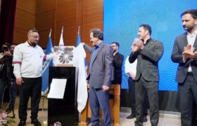 آیین رونمایی از هویت بصری جدید شرکت پتروشیمی جم صبح روز سه‌شنبه ۱۴ مردادماه ۱۴۰۴ در سالن آپادانا