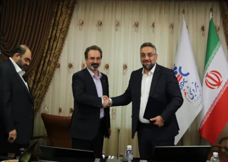 گزارش تصویری از آیین تکریم و معارفه مدیرعامل پتروشیمی جم