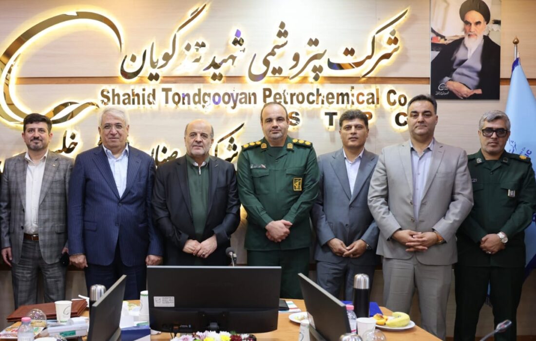 معارفه مدیران عامل شرکت‌های پتروشیمی تندگویان، پتروشیمی بوعلی و فجر انرژی برگزار شد