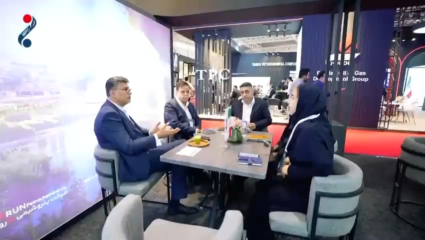 روز دوم نمایشگاه ایران‌پلاست سالن ۸-۹ | غرفه ۱۹ | پتروشیمی مارون