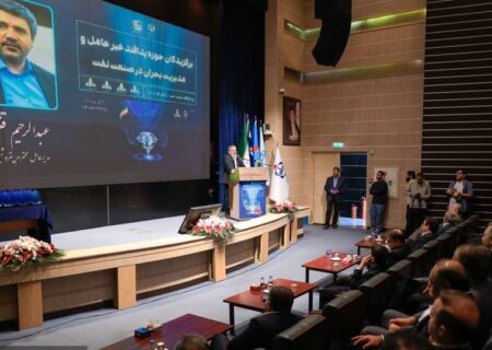 تجلیل از مدیرعامل پتروشیمی پردیس به پاس اقدامات پدافند غیرعامل