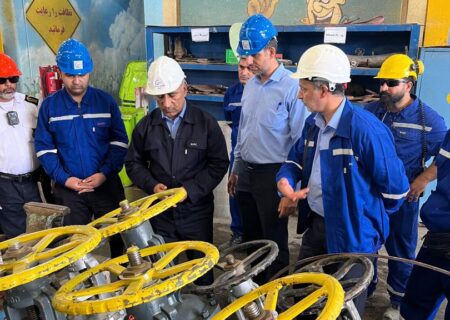 بازدید مدیرعامل پتروشیمی بندرامام از روند تعمیرات اساسی واحد آروماتیک