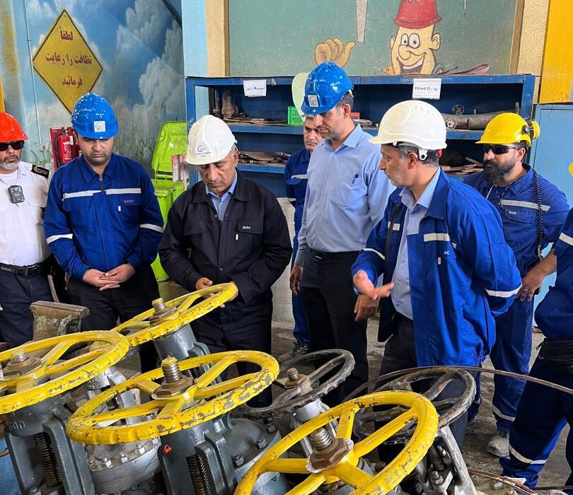بازدید مدیرعامل پتروشیمی بندرامام از روند تعمیرات اساسی واحد آروماتیک