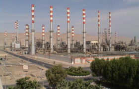 الگویی سازی موفق در مدیریت بهینه، توسعه مستمر و سودآوری در صنعت پالایش/گام های بلند شرکت پالایش نفت بندرعباس با رشد شاخص های تولید و سودآوری