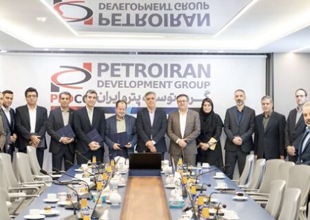 مراسم تکریم و معارفه مدیران جدید در گروه توسعه پترو ایران برگزار شد