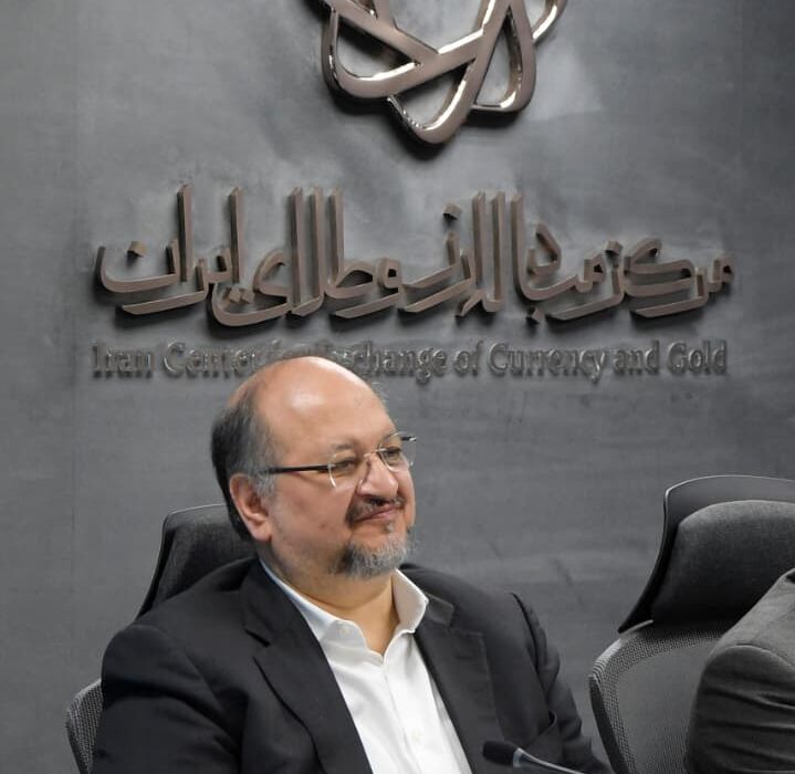 بانک مرکزی مسیر تأمین مالی یکمیلیارددلاری پتروشیمیها را هموار کرد/تأمین مالی ۵۰۰ میلیوندلاری از محل ارزهای صادراتی شرکتهای هلدینگ خلیجفارس با پیشفروش ارز صادراتی