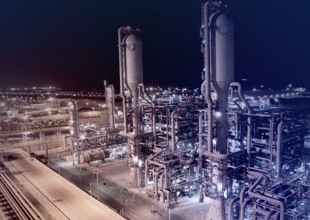 رشد ۲۲ درصدی درآمد پتروشیمی پارس با ثبت فروش ۷۰ همتی در ۸ ماهه ۱۴۰۴