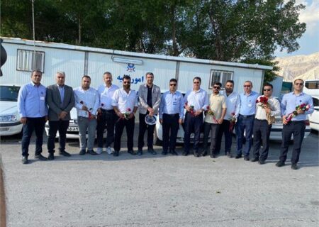 تقدیر از همکاران واحد نقلیه به مناسبت روز ملی حمل‌ونقل