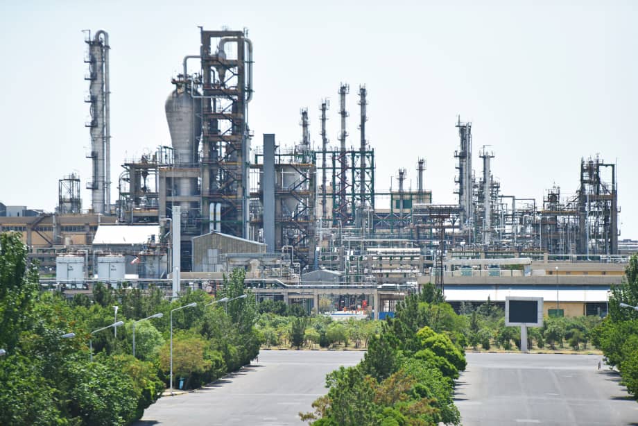 آذرماه موفق بورس کالای پتروشیمی تبریز؛ نقدشوندگی بالا و تقاضای پرقدرت برای محصولات پایه