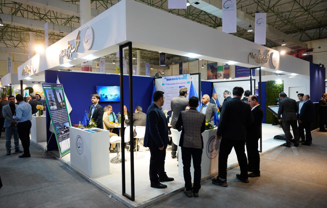 گزارش تصویری از دومین روز غرفه پتروشیمی بندرامام در نمایشگاه پتروکم ۱۴۰۴