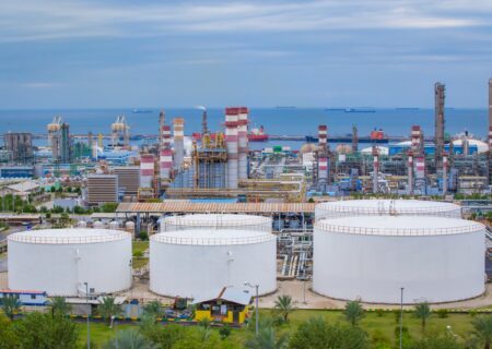 تعیین تکلیف قیمت‌گذاری خدمات جانبی پتروشیمی‌ها با مصوبه شورای‌عالی هماهنگی اقتصادی