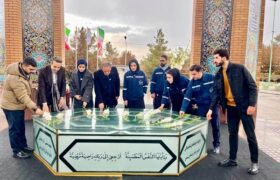 تجدید میثاق مدیرعامل پتروشیمی ارومیه با آرمان‌های شهدا در آستانه یوم‌الله ۲۲ بهمن