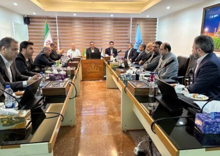 آیین تکریم و معارفه مدیرعامل شرکت پتروشیمی فن‌آوران برگزار شد / علی خوان‌زاده به عنوان سرپرست شرکت معرفی شد